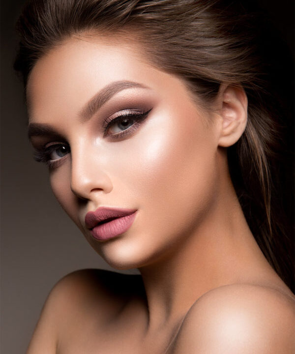 Наращивание ресниц в Красногорске