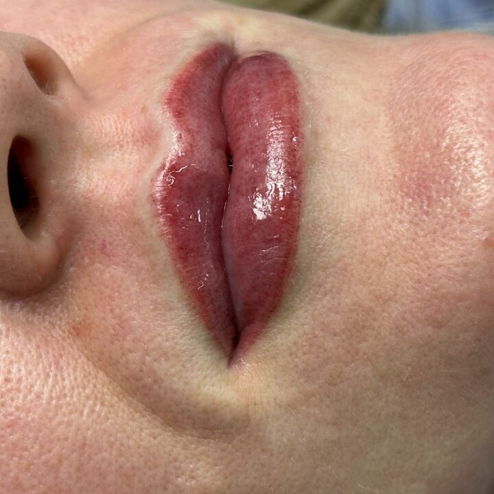 Перманентный макияж губ в Красногорске