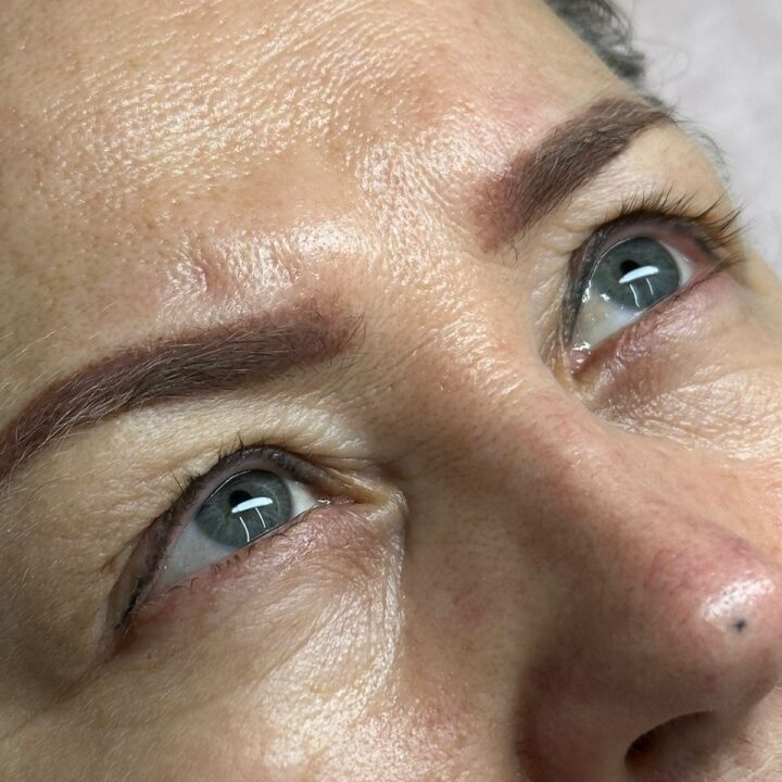 Перманентный макияж бровей в Красногорске