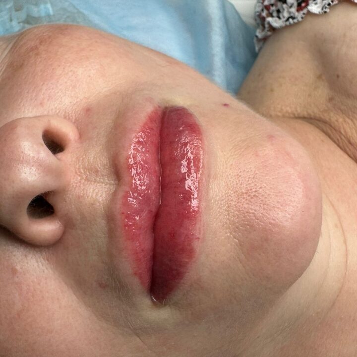 Перманентный макияж губ в Красногорске