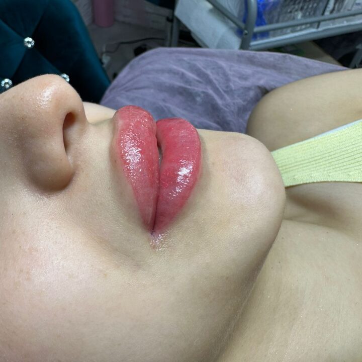 Перманентный макияж губ в Красногорске