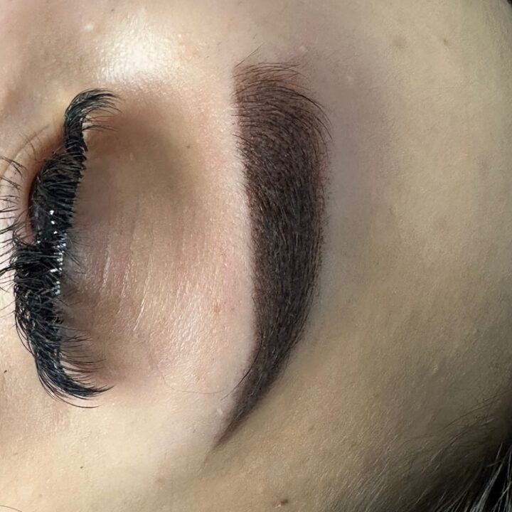 Перманентный макияж бровей